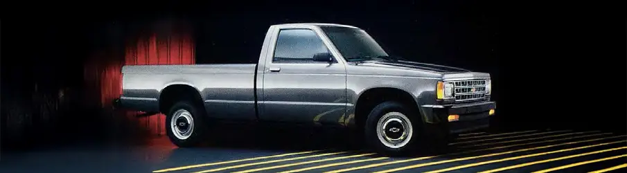 1988-chevrolet-s-10-pickup-silver-studio-car-back-catalogue