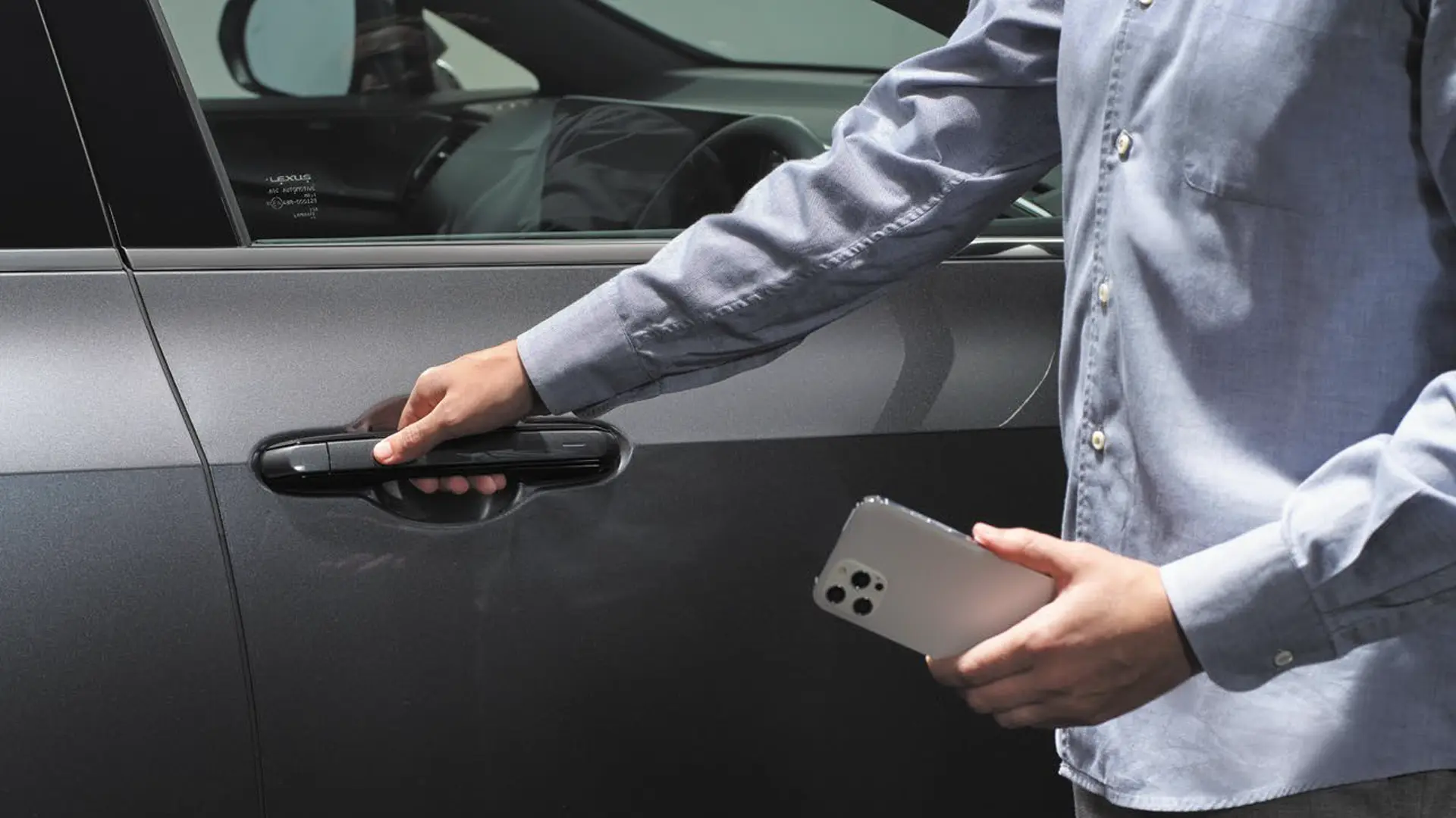 2026-lexus-nx-phone-unlocking-car-back-catalogue